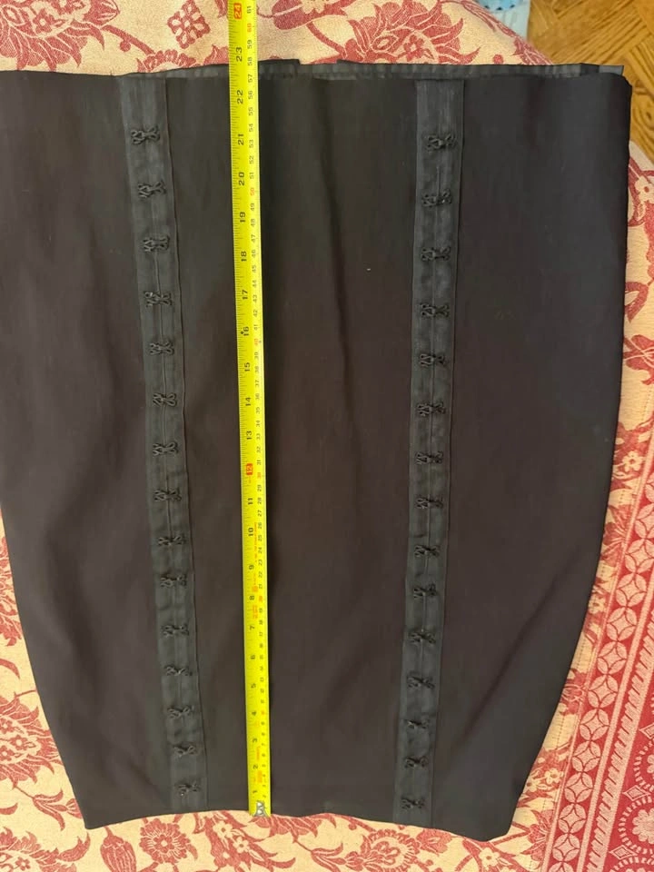 Melanie Lyne Black Pencil Skirt – Size 4 - photo 3