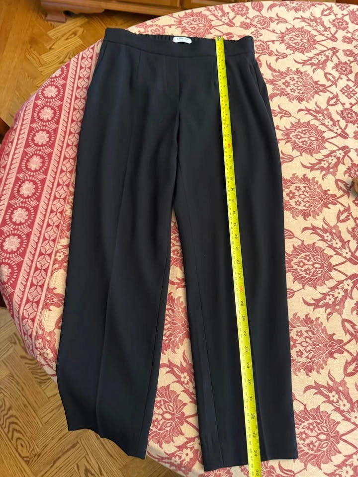 Aritzia Babaton Black Crepe Tailored Dress Pants – Size 4 - photo 3