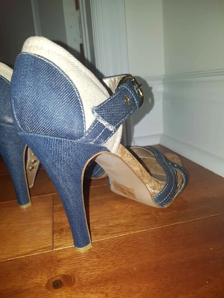 Heels with denim look - photo 2