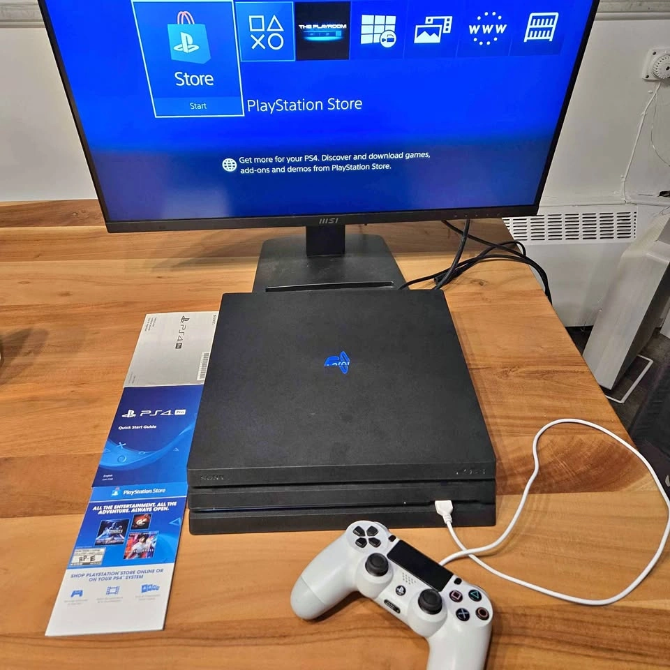 Ps4 pro bundle. Controller and cables included. Everything works