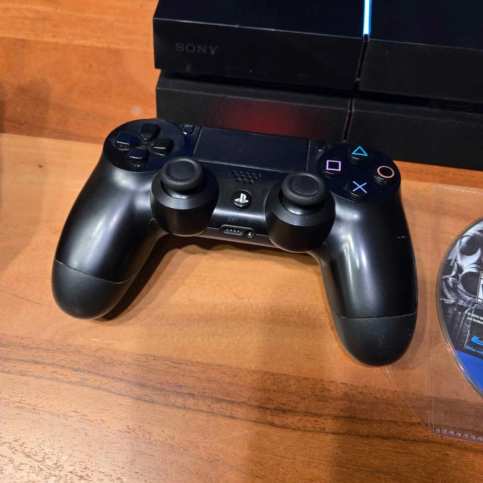 Ps4 bundle. Works great, no issues. 12.00 software. Controller, - photo 4