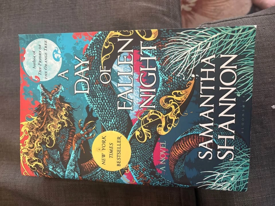 The Priory of the Orange Tree and A Day of Fallen Night bundle - photo 3