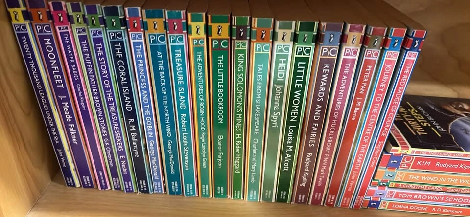 26 Puffin Classics Book Collection - photo 2