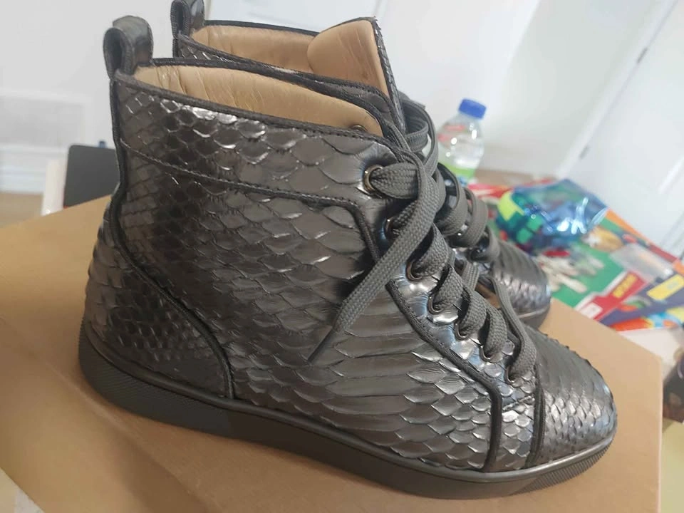 Rare Christian Louboutin Python skin - photo 5