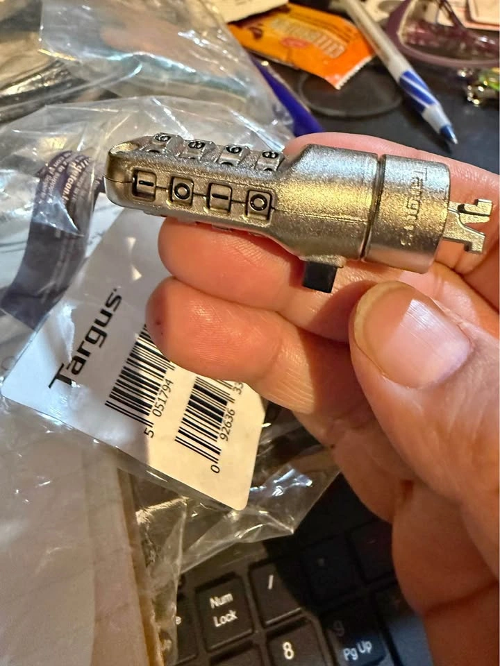 Targus Serialized Combo Cable Lock