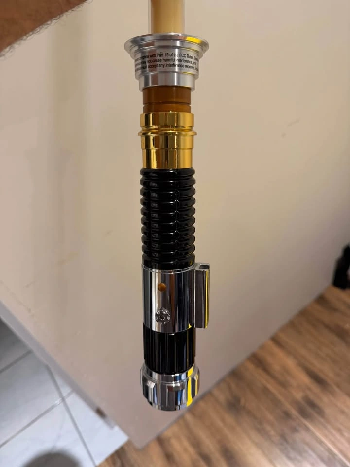 Vintage Master Replicas Star Wars Force FX Lightsabers - photo 3