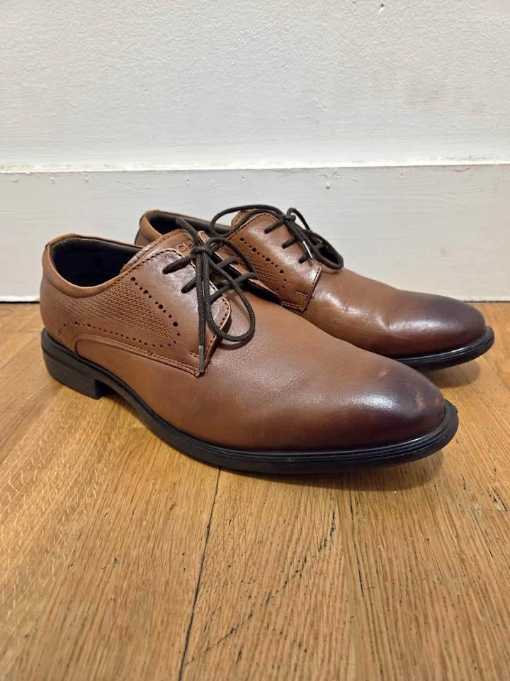 Men's Brown Dress Shoes