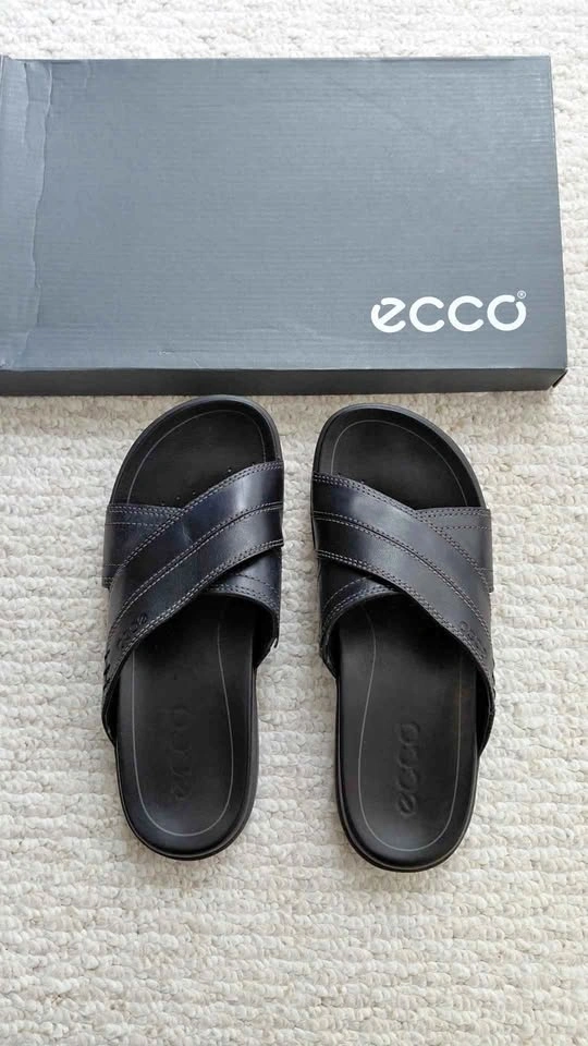 ECCO Leather Slide Sandals. Like New