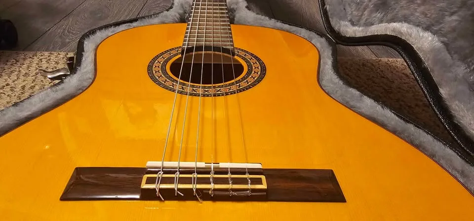 Manuel Rodríguez C3F Flamenco Guitar – Made in Spain image indicator(5)