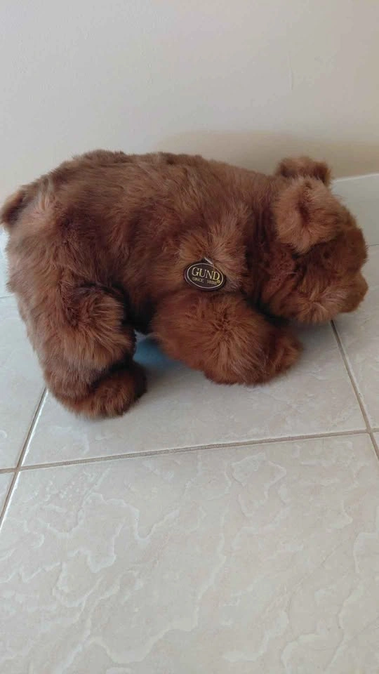 Gund Collector's Classic Plush Brown Bear - photo 2