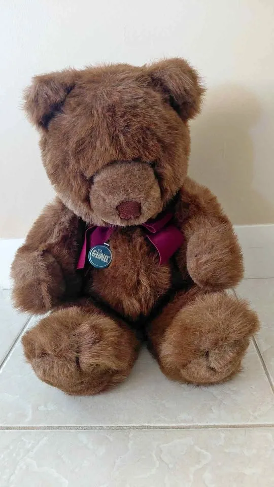 Gund Collector's Classics Limited Edition Teddy Bear