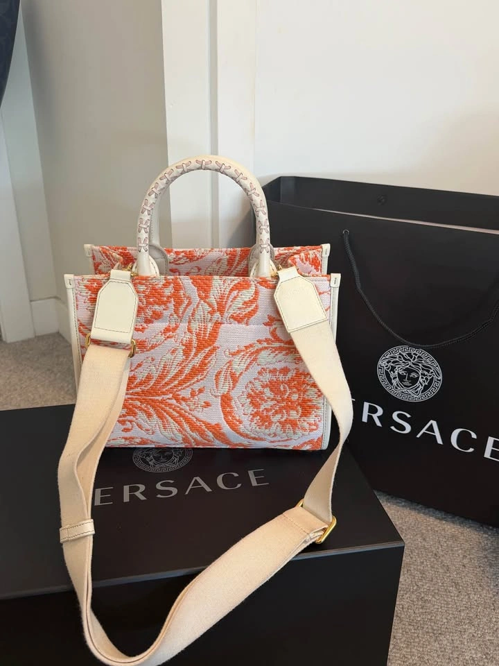 Versace La Medusa Jacquard Small Tote Bag - photo 2