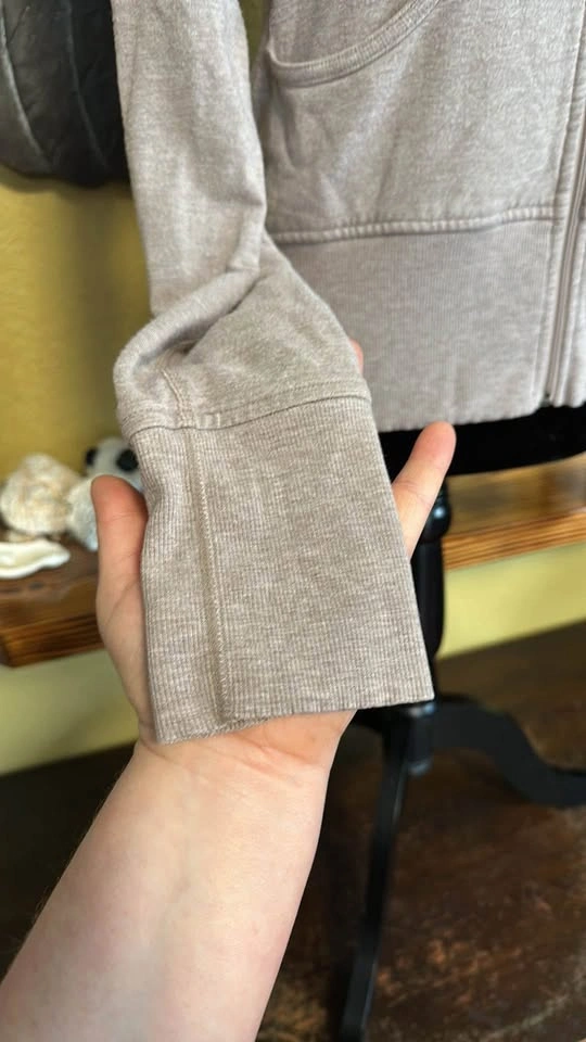 Lululemon Thin Soft Zip up Sweater - photo 2