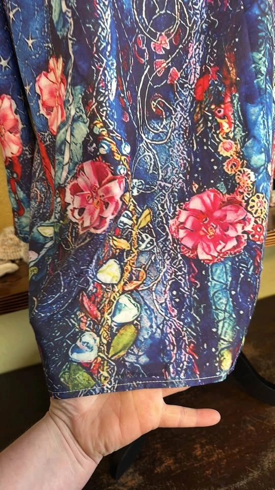 Unbranded 3/4 sleeve Tee Shirt - photo 2