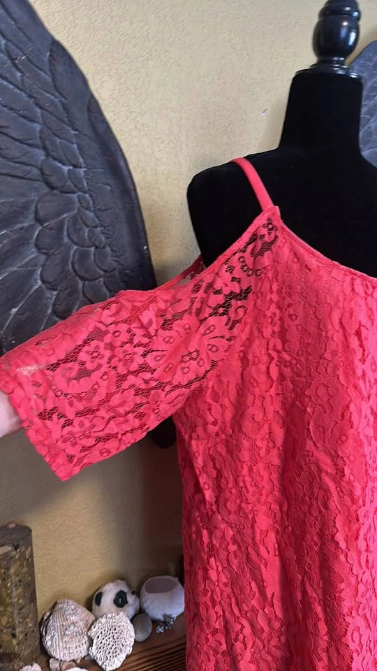 Ricki’s open Shoulder Lace Shirt - photo 2