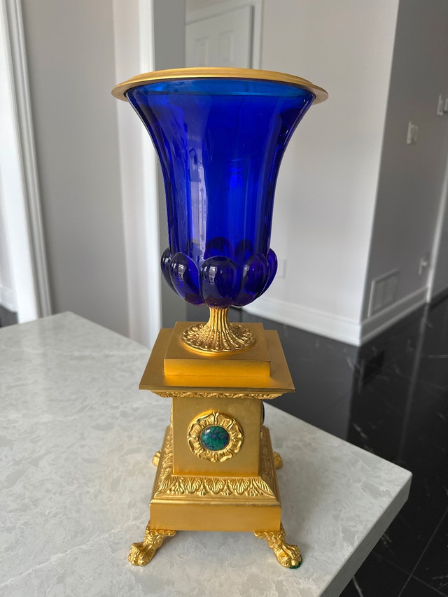 Italian Laudarte SRL cobalt glass and 24K gold gilt bronze urn - photo 2