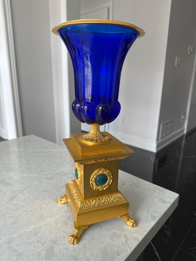 Italian Laudarte SRL cobalt glass and 24K gold gilt bronze urn - photo 4