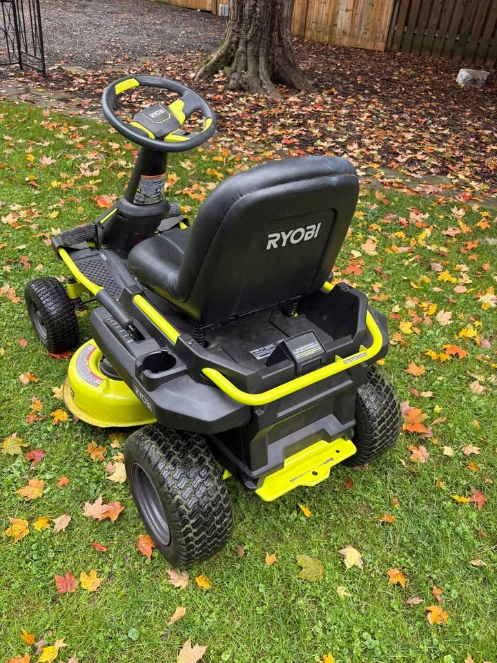 Ryobi RM300e Riding Lawn Mower with New Batteries & Bagger - photo 2
