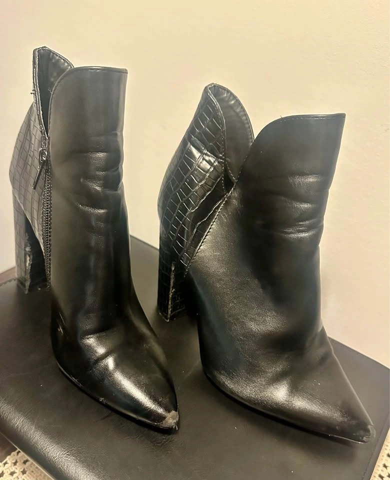Black Pointed Toe Block Heel Ankle Boots - photo 2