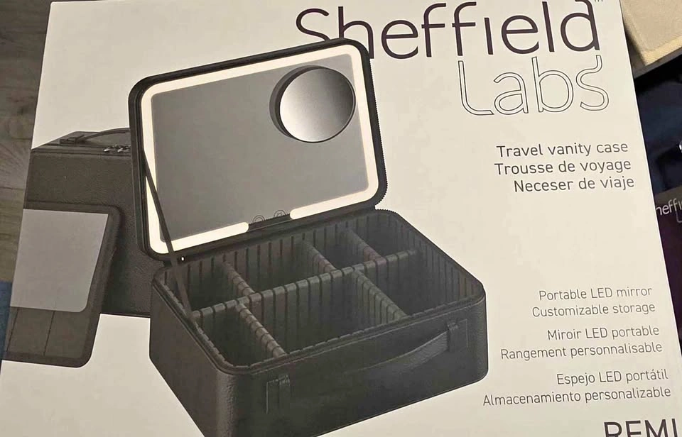 Sheffield Labs Travel Vanity Case