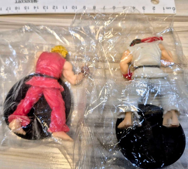 Street Fighter 4 Ryu and Ken Action Figures 2-Pack Bundle - photo 5