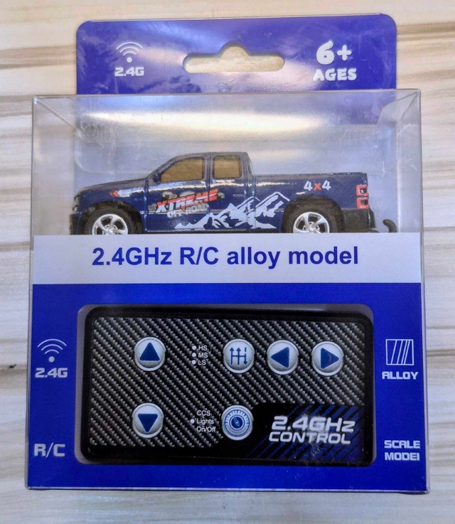 Xtreme Off-Road 2.4GHz R/C Alloy Model Truck