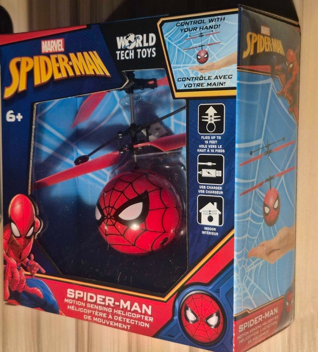 World Tech Toys Marvel Spider-Man Motion Sensing Helicopter - photo 3