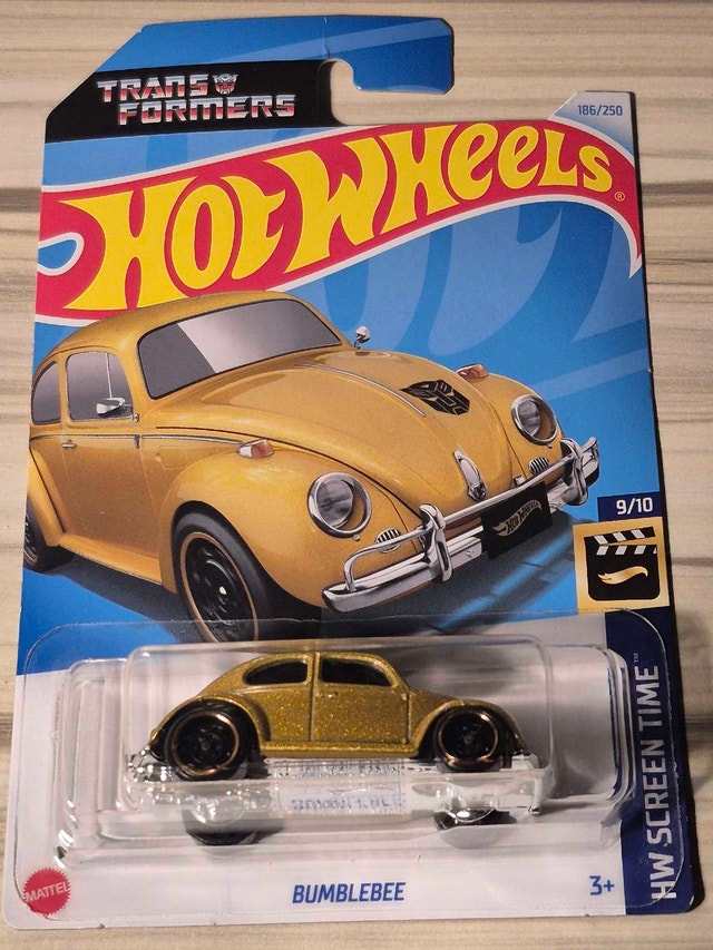 Hot Wheels Transformers BUMBLEBEE HW Screen Time