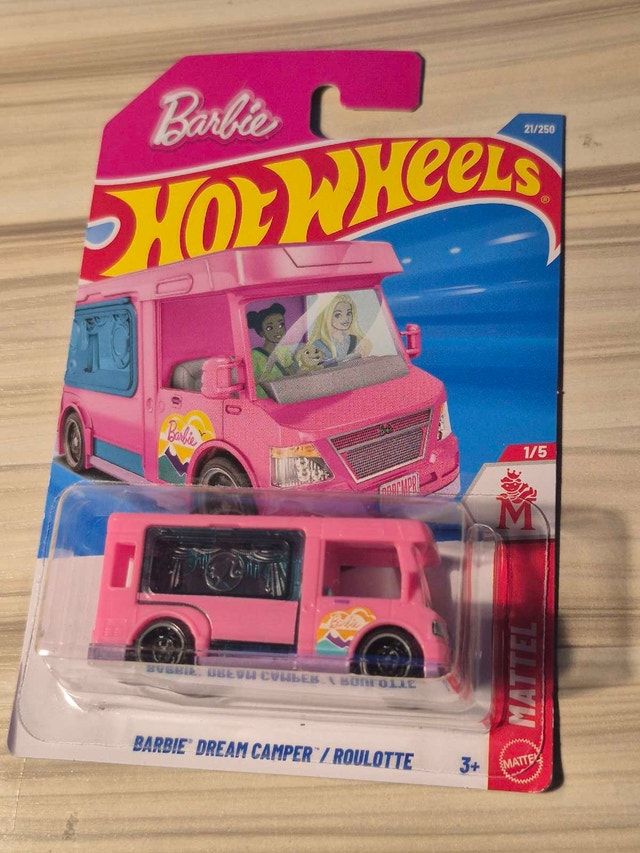 2026 Hot Wheels Barbie Dream Camper - Pink