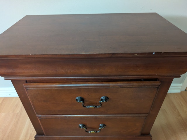 Solid Cherry Wood 4-Piece Queen Bedroom Set - photo 5