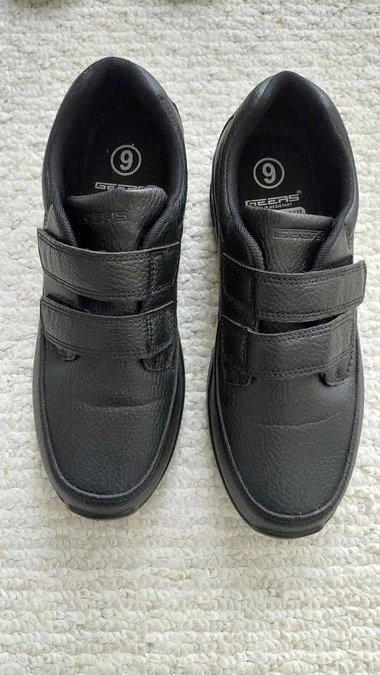 Geers Comfort Foam Slip-Resistant Velcro Sneakers Size 9 - photo 2
