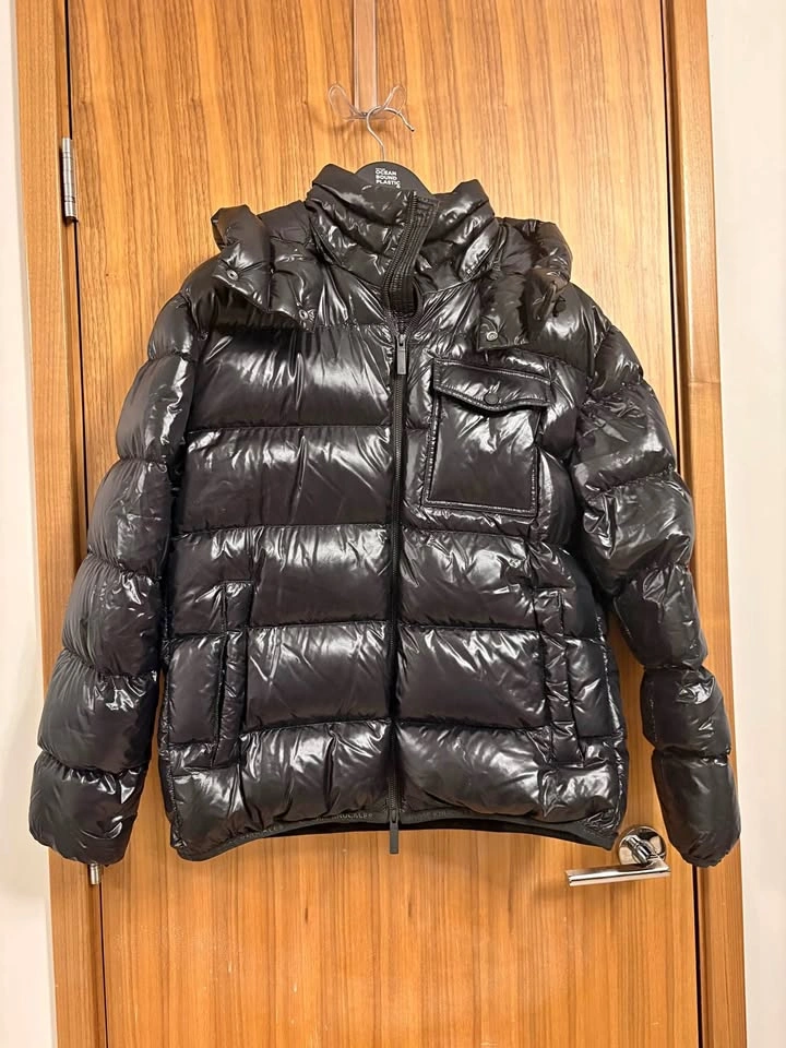 Moose Knuckles Cloud Puffer Jacket Medium