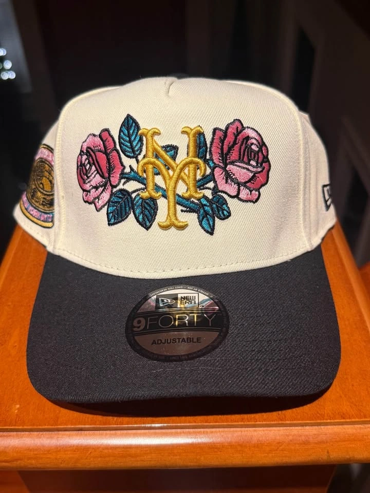 New York Mets Rose Embroidery Adjustable Hat - photo 2