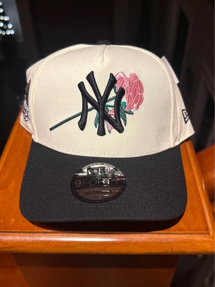 New York Yankees Rose 1998 World Series Cap - photo 2