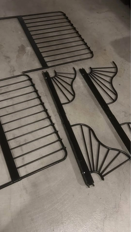 IKEA MINNEN extendable children bed frame - photo 3