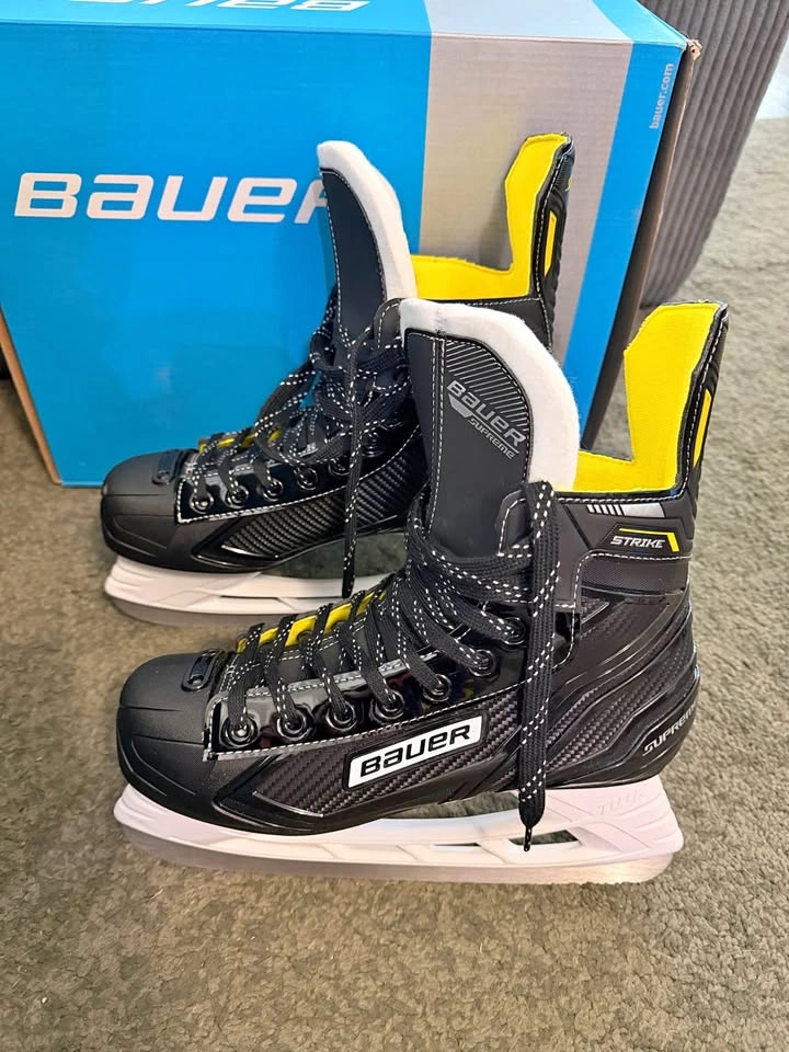 Bauer Supreme Strike Ice Hockey Skates – Size 8
