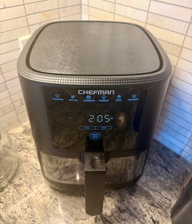 Chefman 5 Qt Air Fryer with Probe Thermometer – Black - photo 2