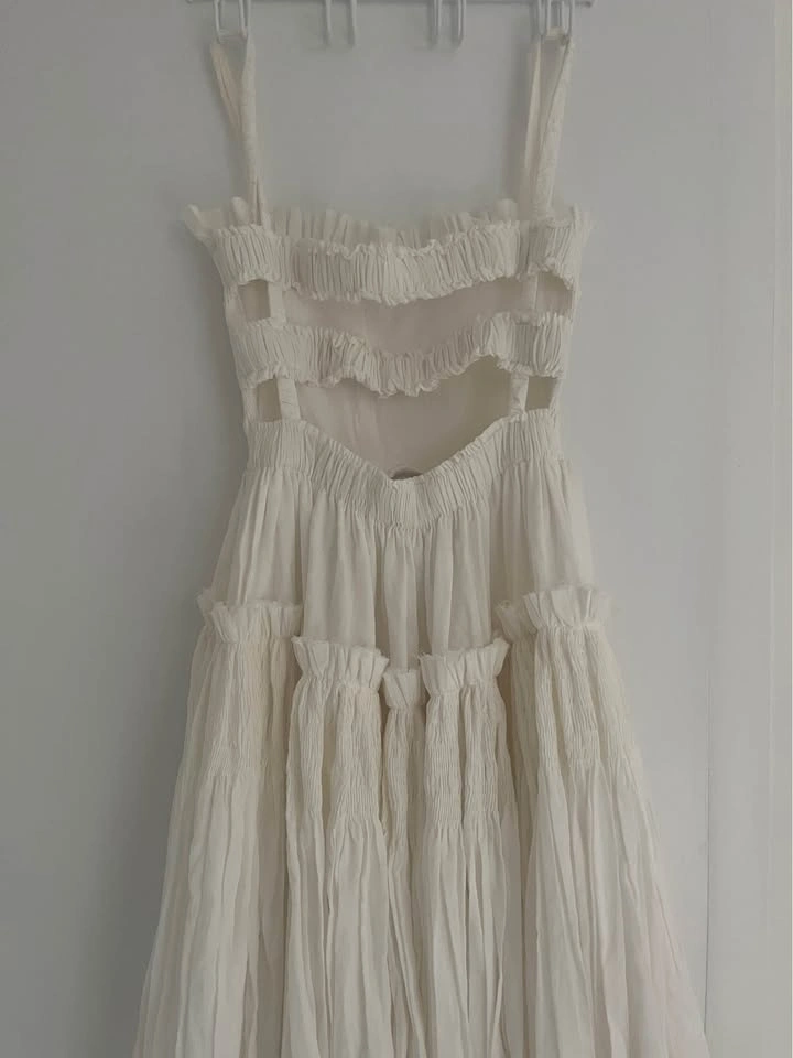 White maxi backless dress - photo 4