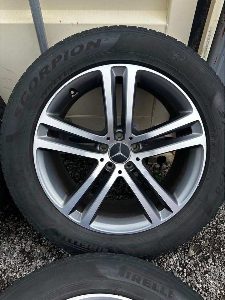 Set of OEM 20” Mercedes GLE 350/450 Rims on Pirelli Scorpion Win - photo 2