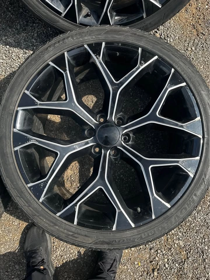 Set of Aftermarket 24” Cadillac Escalade Rims On All Season Tire - photo 3