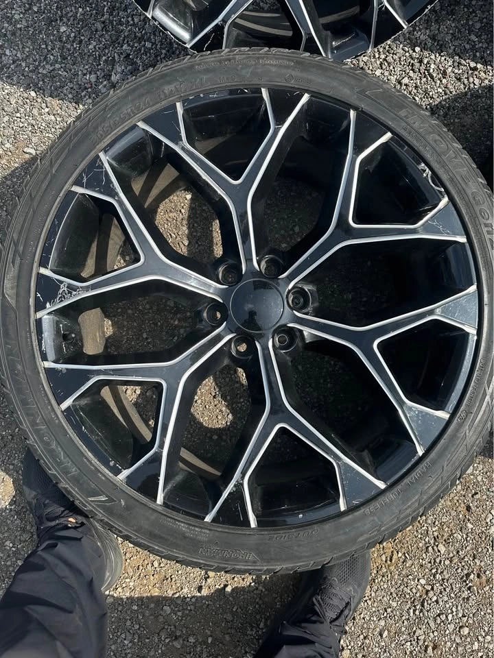 Set of Aftermarket 24” Cadillac Escalade Rims On All Season Tire - photo 4