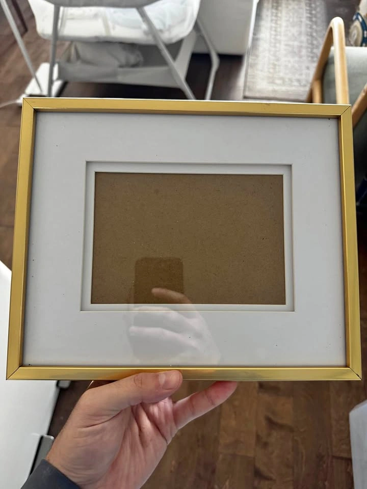 Gold Metal Picture Frame with White Mat