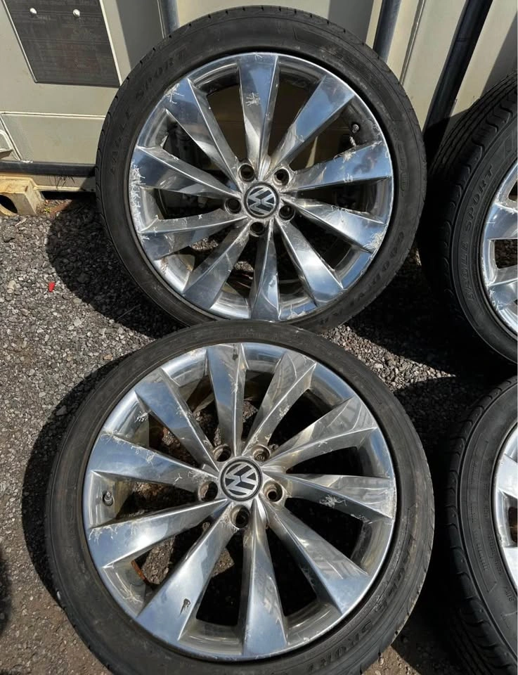 Set of OEM 18” Volkswagen Passat/Scirocco Rims on Goodyear All S - photo 3