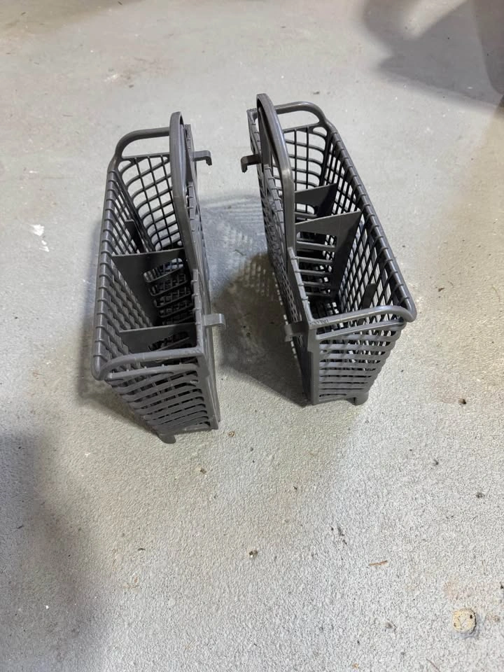 Whirlpool/Maytag Dishwasher Silverware Baskets - Set of 2 - photo 2