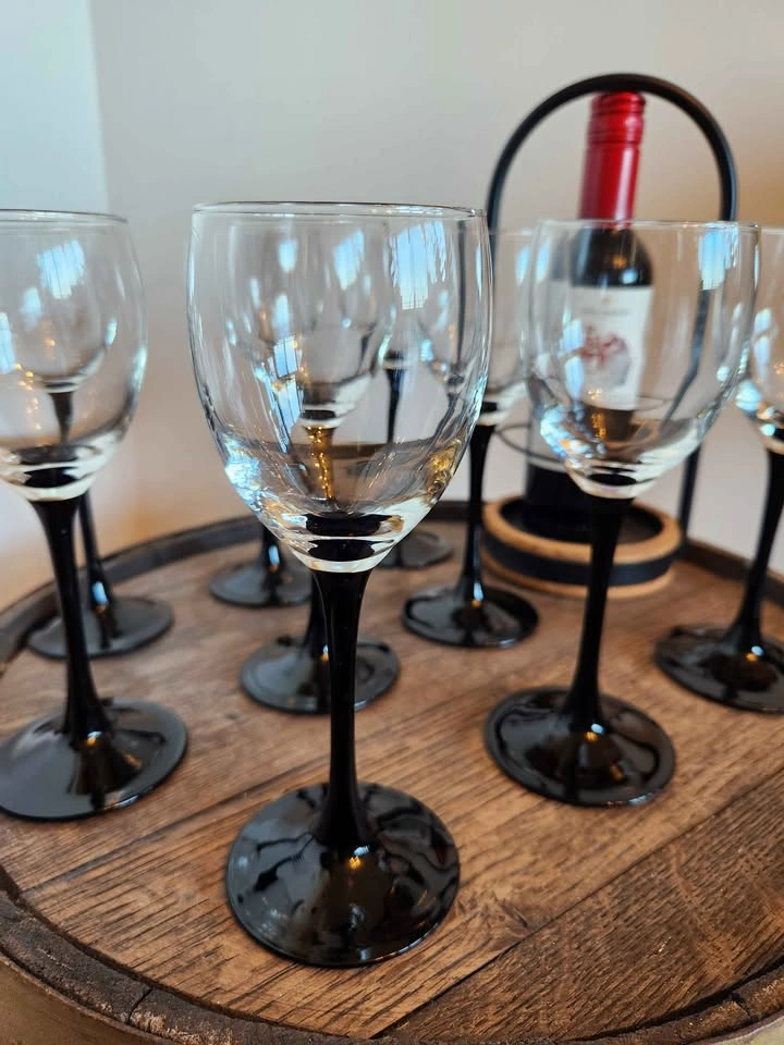 🇨🇦  Vintage Luminarc Domino French Wine glass set 8+1 - photo 3