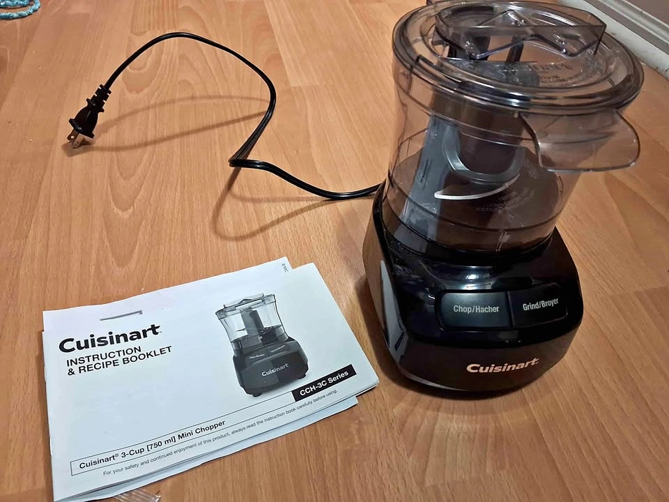 CUISINART 3-CUP MINI CHOPPER