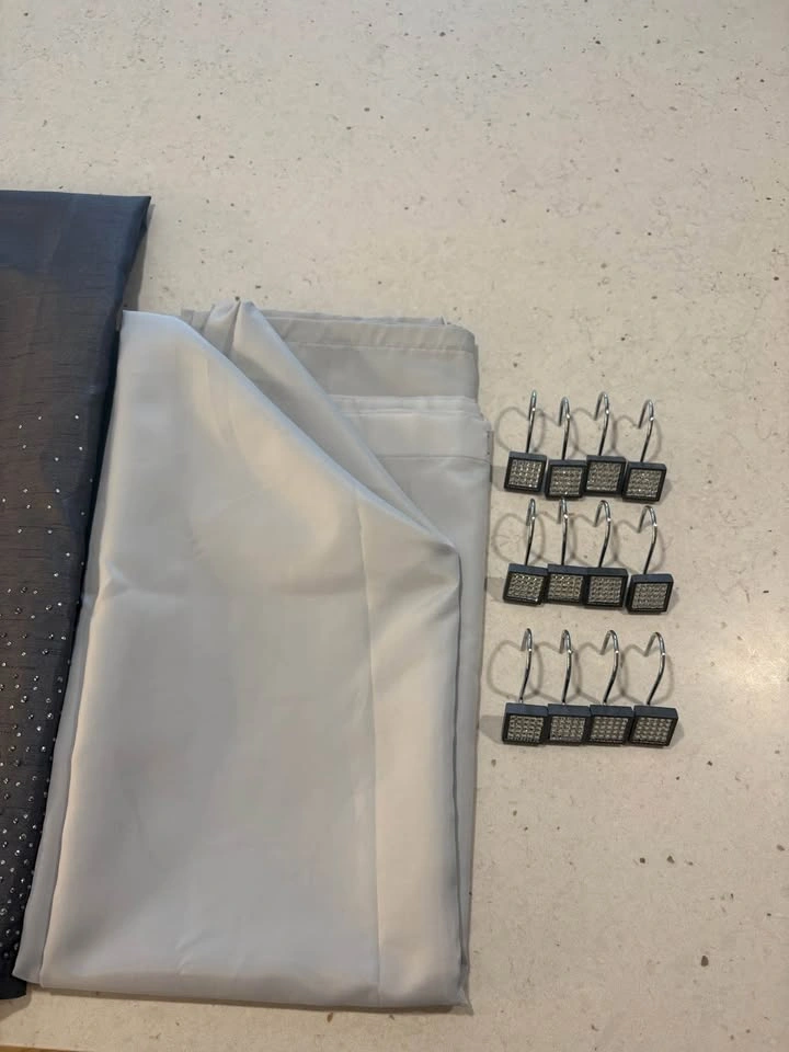 Shower Curtain w/ hooks - photo 2