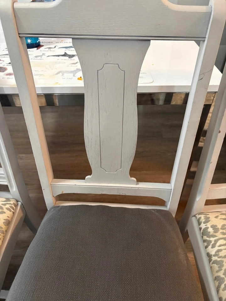 4 Refinished Chairs - photo 5