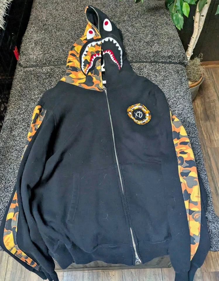 Bape XO hoodie authentic xl 110$ cheap