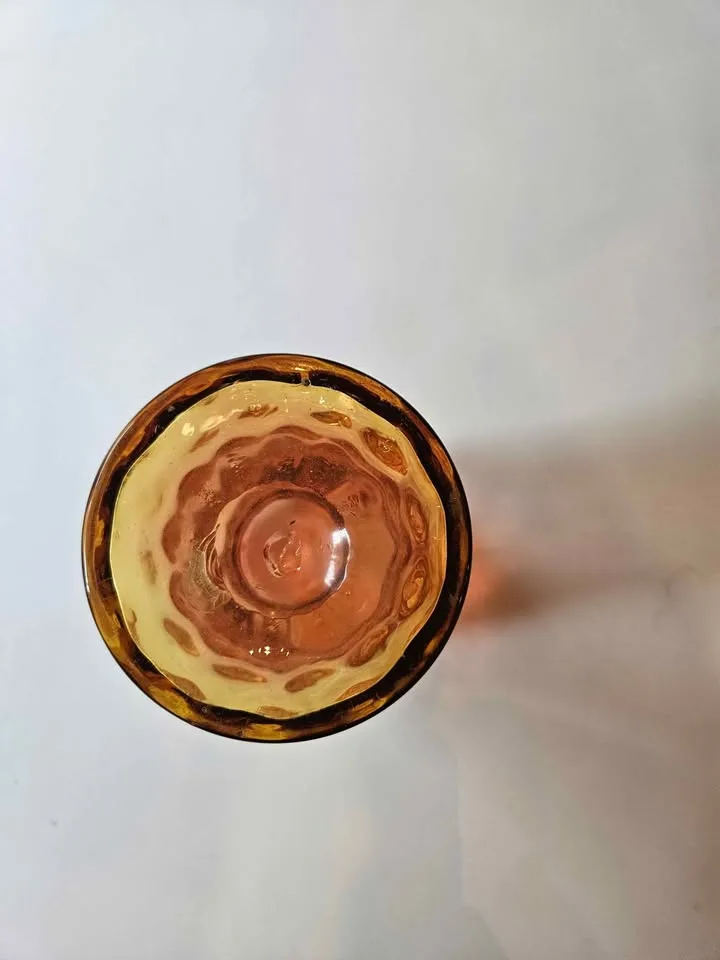 Small amberina vase image indicator(3)